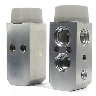 20121169  VALVULA EXP MONOBLOCK HYUNDAI ACCENT III