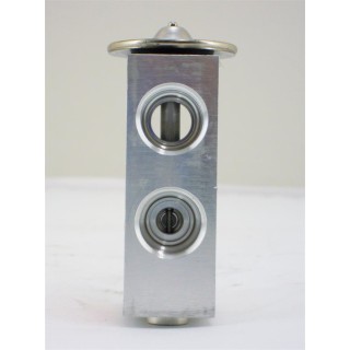 20121071  VALVULA EXP MONOBLOCK CASE-CATERPILLAR-CLASS