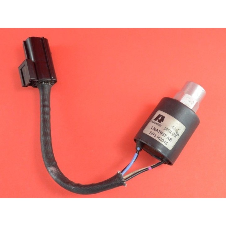 20123187  PRESOSTATO JAGUAR XJ (LAN7657AB)