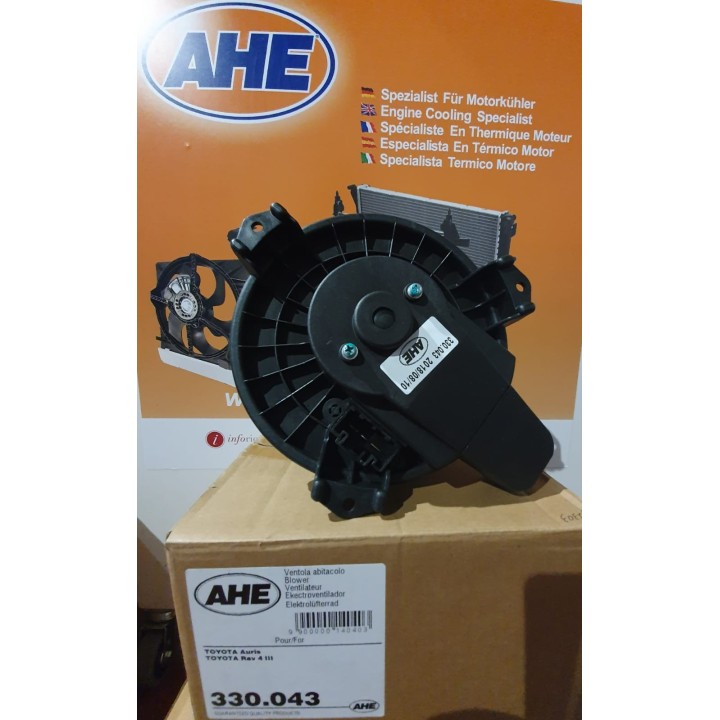 330043  VENTOLA abitacolo TOYOTA Auris / Rav 4 III  07-