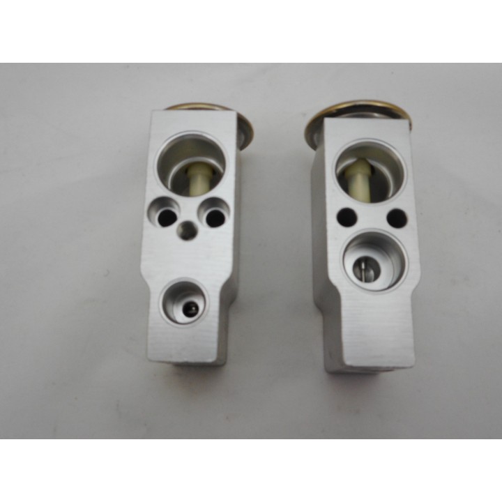 20121136  VALVULA EXP TOYOTA RAV4