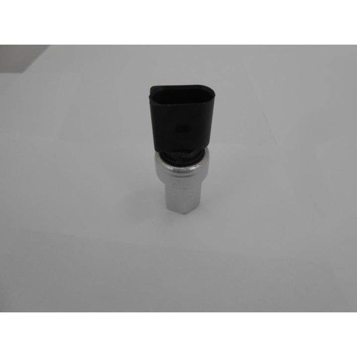 36698  SWITCH BUICK CENTURY SEDAN / COUPE 02-94 ( CUELLO LARGO )