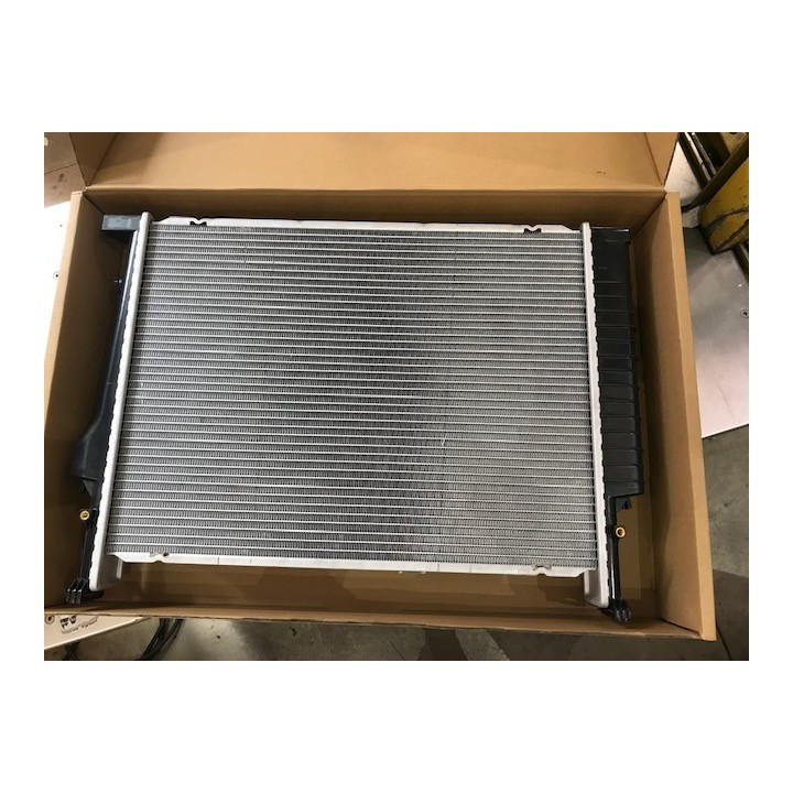104055  BMW 325 TDS INTERCOOLER (E36)